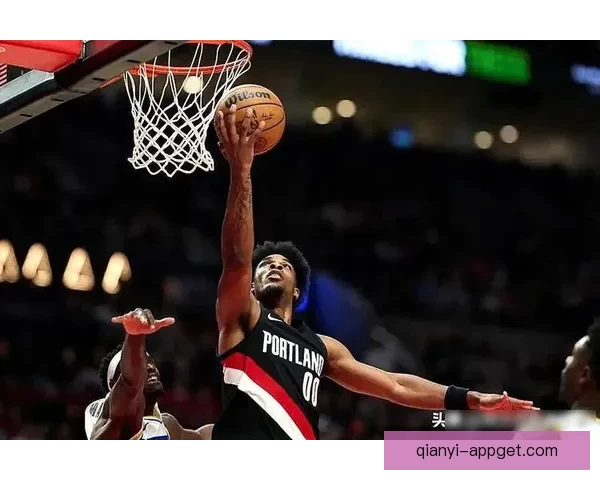 克林根超小洛创历史成就 成为开拓者单赛季进攻篮板王